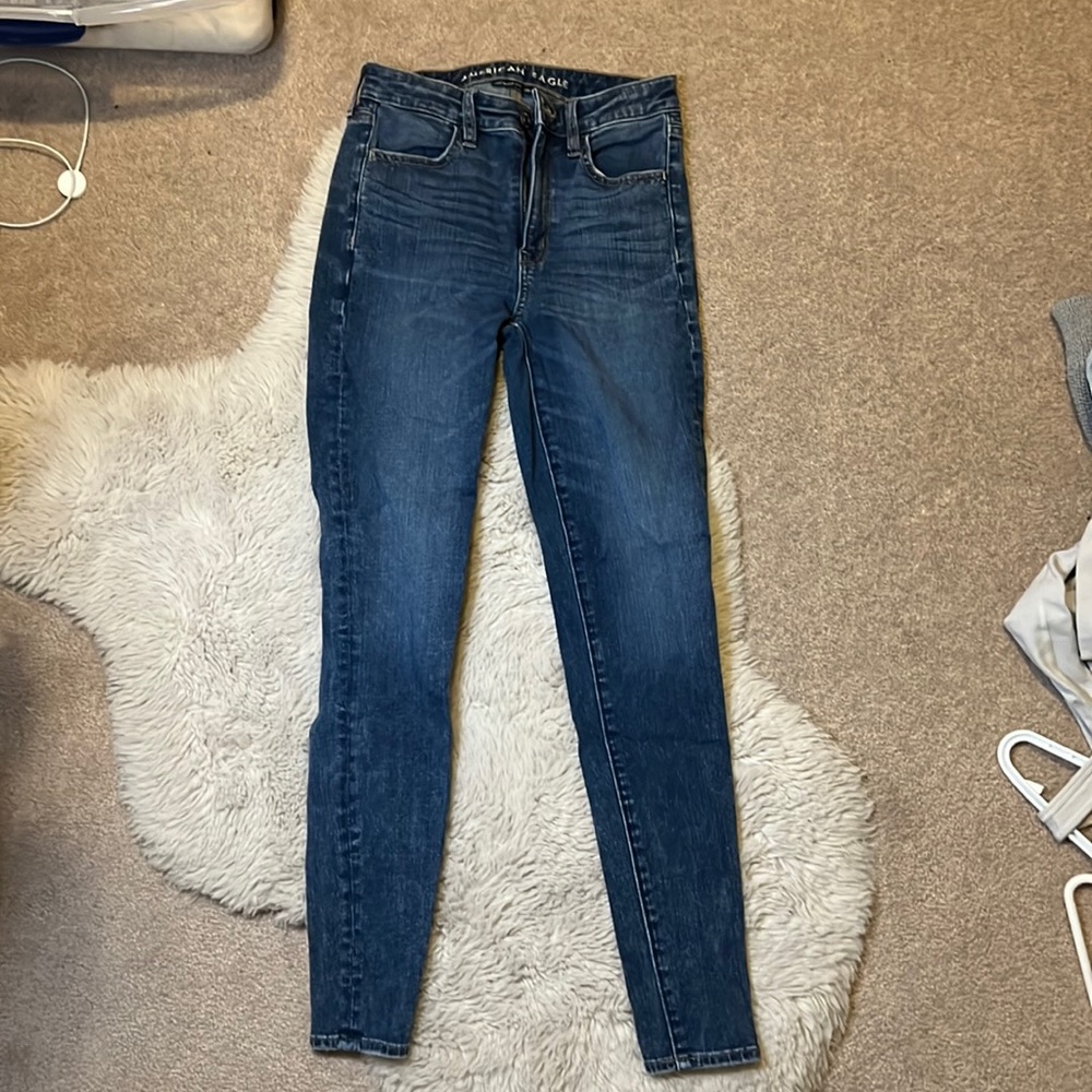 Skinny american eagle blue jeans